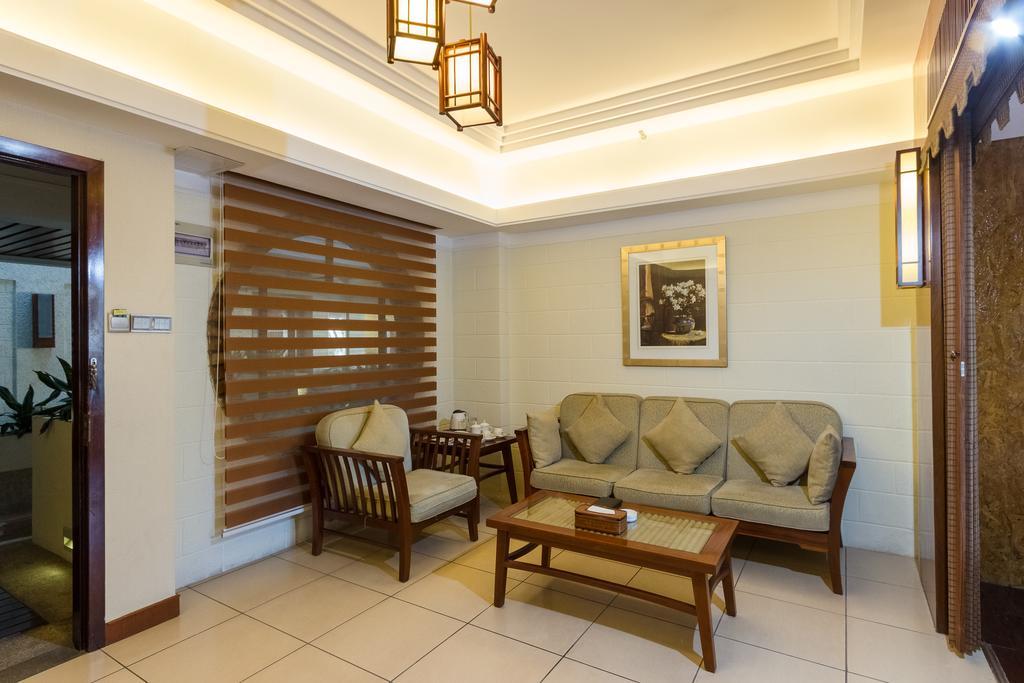Yihe Hotel Гуанджоу Екстериор снимка