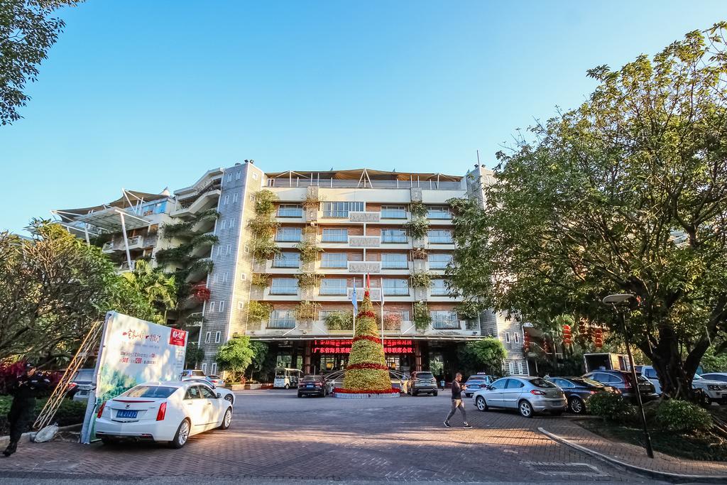 Yihe Hotel Гуанджоу Екстериор снимка