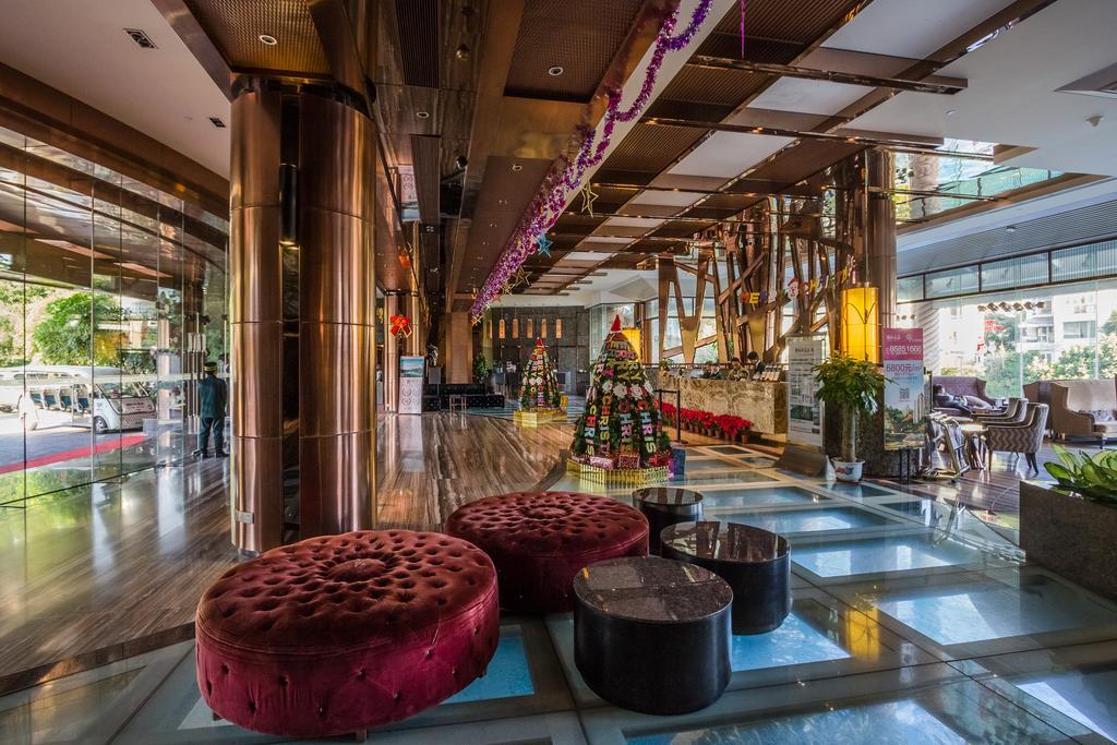 Yihe Hotel Гуанджоу Екстериор снимка