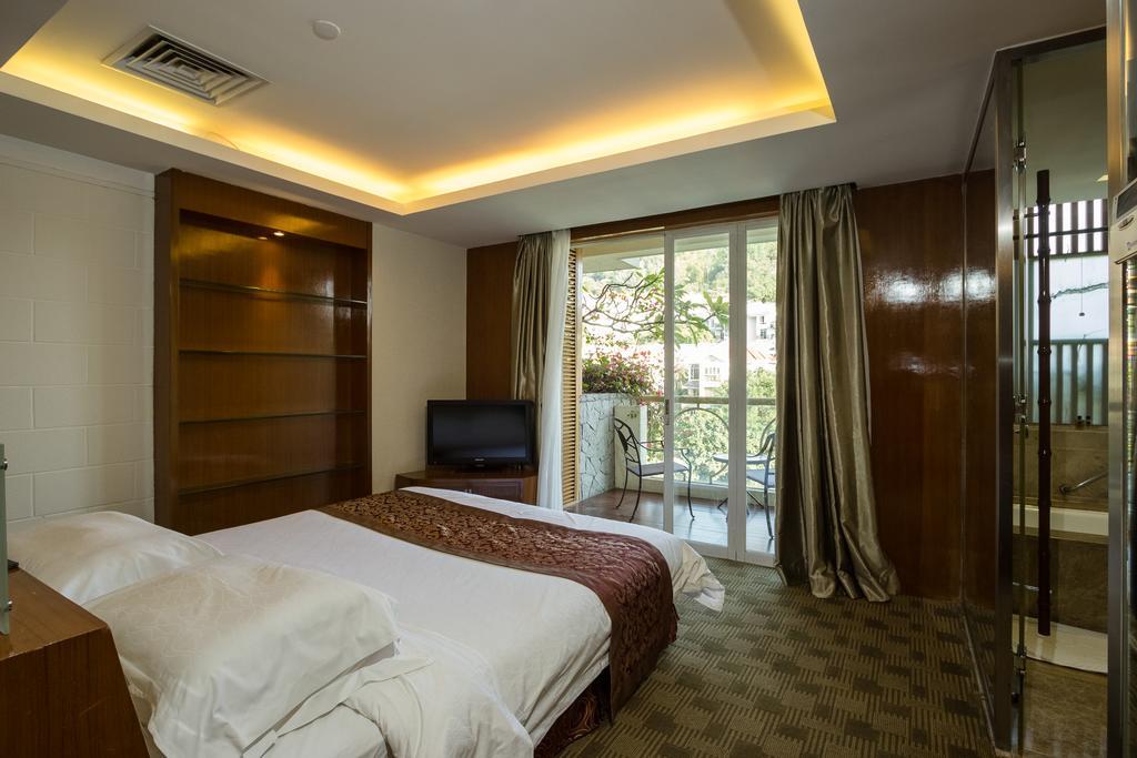 Yihe Hotel Гуанджоу Екстериор снимка