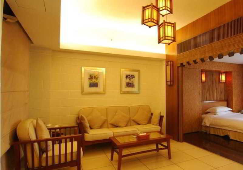 Yihe Hotel Гуанджоу Екстериор снимка