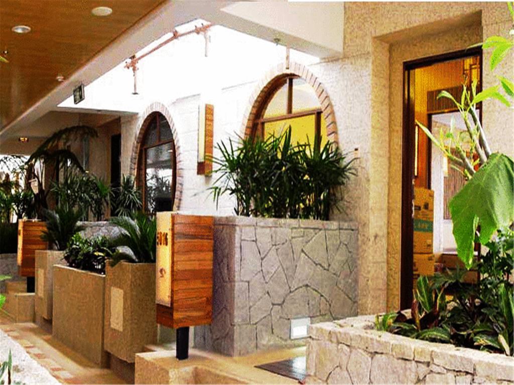 Yihe Hotel Гуанджоу Екстериор снимка