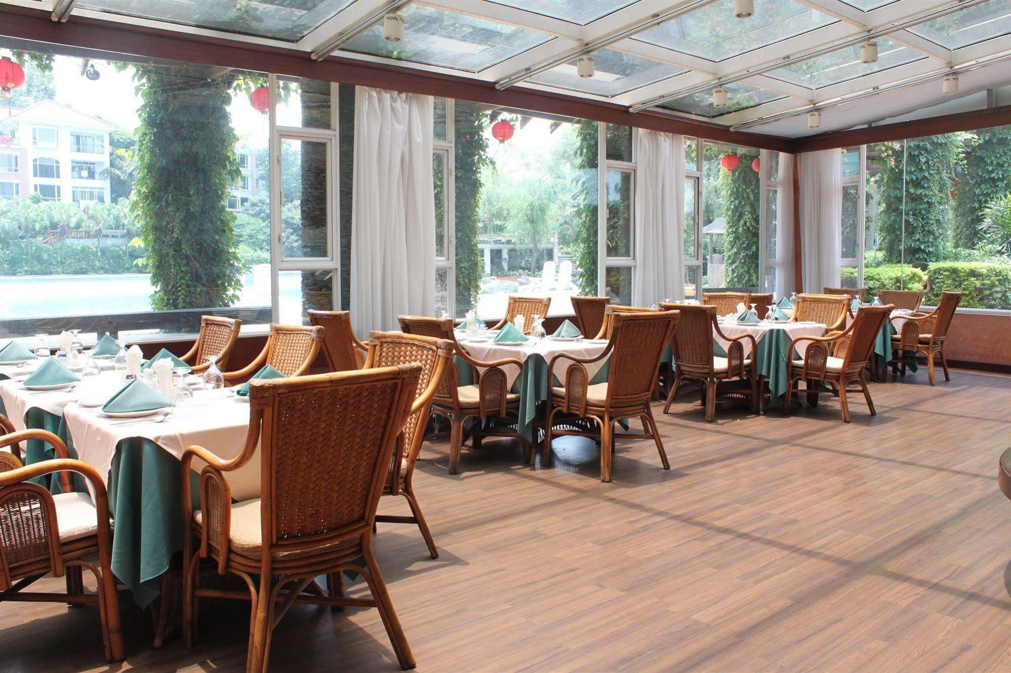 Yihe Hotel Гуанджоу Екстериор снимка