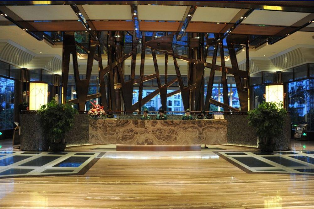Yihe Hotel Гуанджоу Екстериор снимка